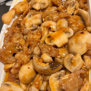 Lucky China - Pork with Garlic Sauce @hybrideater - Chinese Near Me - Saint Louis, Missouri Lucky China - Pork with Garlic Sauce @hybrideater - Chinese Near Me - Saint Louis, Missouri