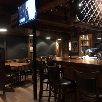 Route 14 Sooke - Bar / restaurant - Canadian (New) Near Me - Sooke, British Columbia