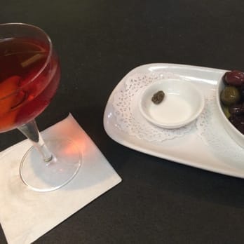 Pasta Moon - Pasta moon Sazerac & house made olives - Italian Near Me - Half Moon Bay, California Pasta Moon - Pasta moon Sazerac & house made olives - Italian Near Me - Half Moon Bay, California