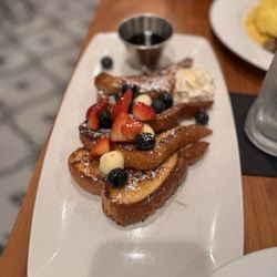 Tucci's - Challah French Toast