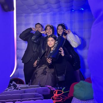 Photo Booth Alicious - Photo Booth - Photo Booth Rentals Near Me - Chino Hills, California