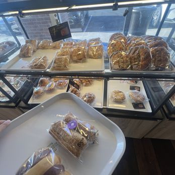 85°C Bakery Cafe-Stockton - Bakeries Near Me - Stockton, California