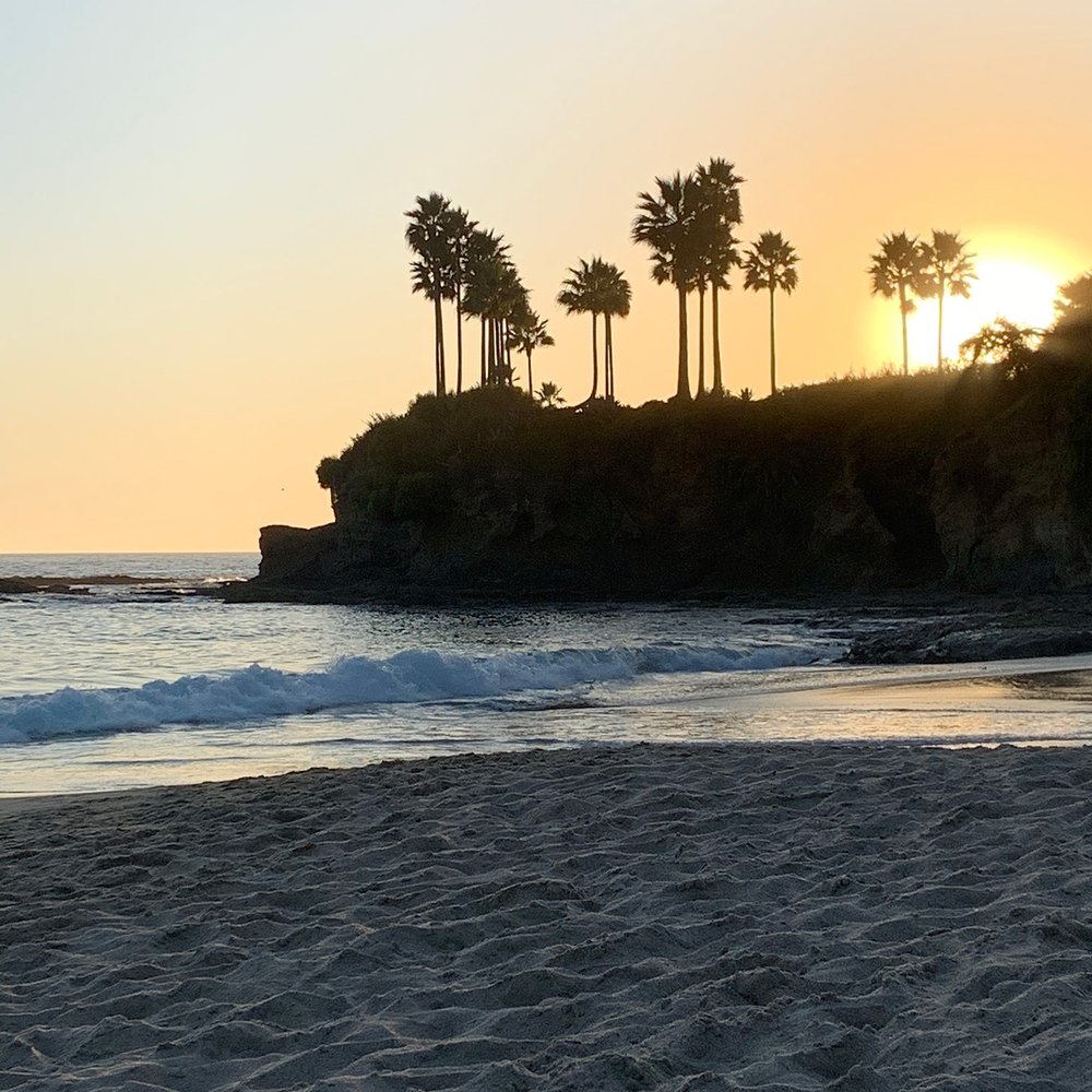 Hotel Joaquin - Quick walk to this beautiful sunset - Hotels Near Me - Laguna Beach, California