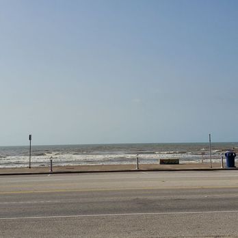 The Gumbo Diner - Seawall - Seafood Near Me - Galveston, Texas