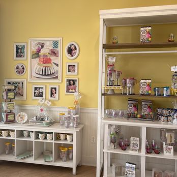 Nothing Bundt Cakes - Inside - Bakeries Near Me - Westminster, California Nothing Bundt Cakes - Inside - Bakeries Near Me - Westminster, California