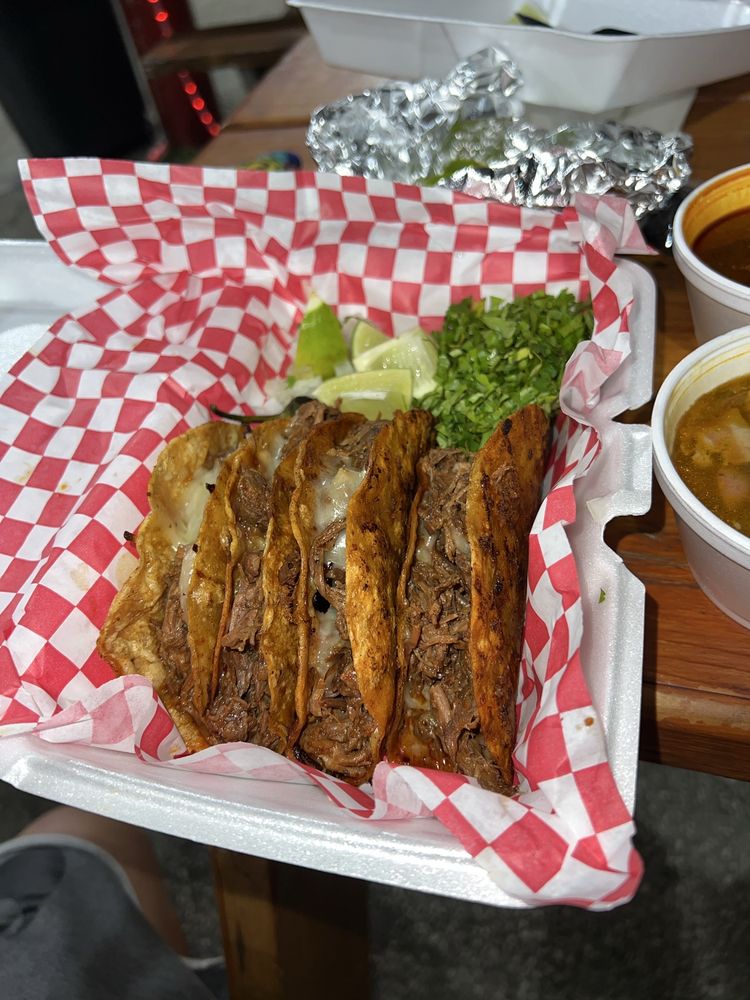 Tacos Dos Carnales