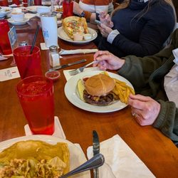 Snow's Lakeside Tavern - Burger and fries