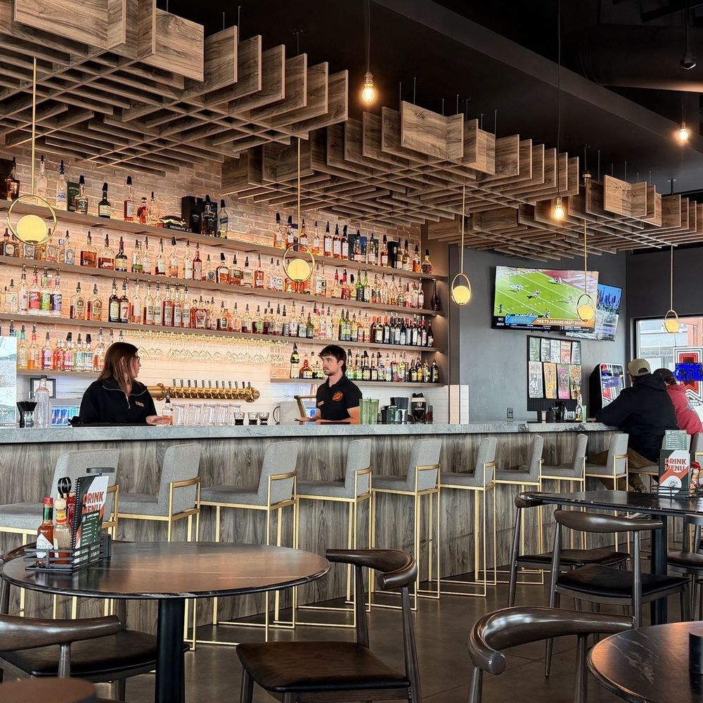 The Station Bar - Bar area - Wine Bars Near Me - Herriman, Utah