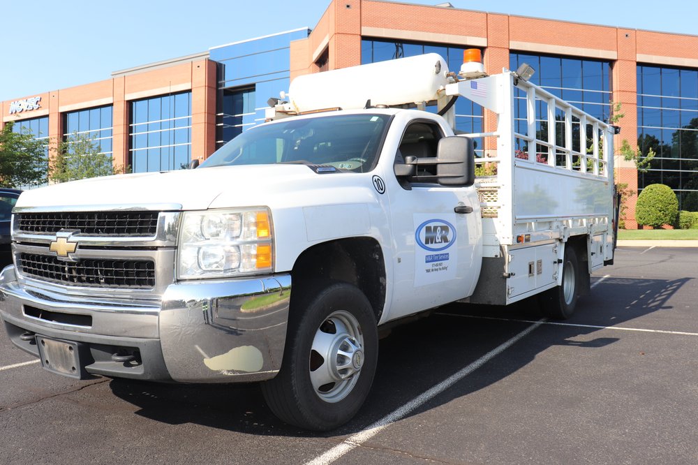 M&R TIRE SERVICES Manassas, Virginia Roadside Assistance Phone