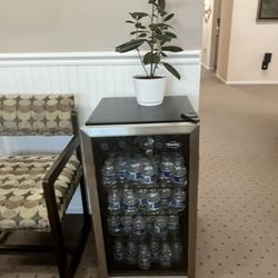 Victoria S Mosur, DDS - Water