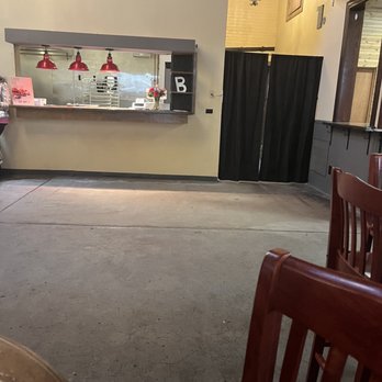 Bluewood Brewing - Order food here - Breweries Near Me - St. Louis, Missouri