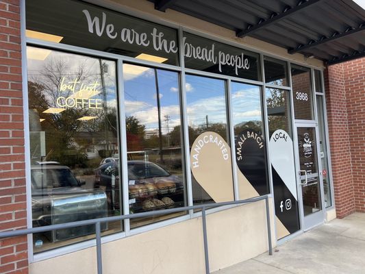 Flour Your Dreams Bakery & Café by null