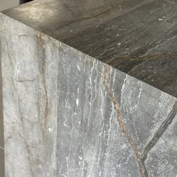 Kitchen Peninsula (Waterfall)