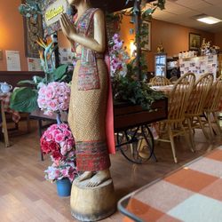 M Thai Kitchen - Entrance