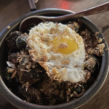 La ong - Thai Near Me - Beverly Hills, California La ong - Thai Near Me - Beverly Hills, California
