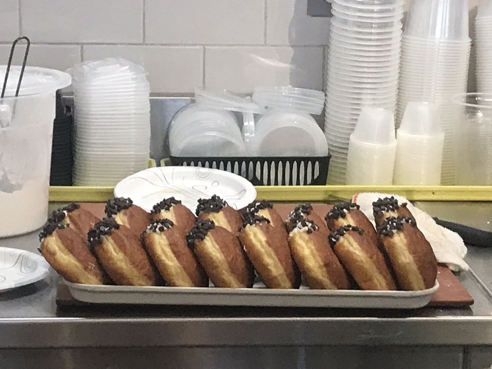 LIVONIA ITALIAN BAKERY & CAFE 128 Photos & 38 Reviews Bakeries