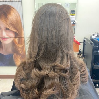 Hair Cuttery - Women's Haircut - Hair Stylists Near Me - Miami, Florida Hair Cuttery - Women's Haircut - Hair Stylists Near Me - Miami, Florida