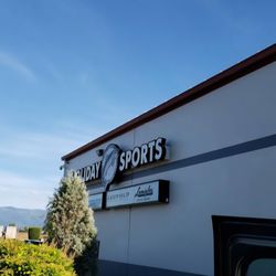 Holiday Market Sports Center