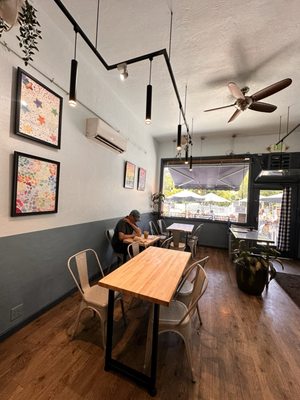 Cafe Zoe & Neighborhood Pizza Guy by null