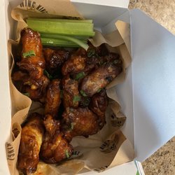 Wing Kingz - Sweet Thai chili sauce wings! Sooo good and flavorful! Best wings I've had in a long time.