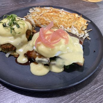 The Brunch House - Eggs Benny with avo - Breakfast & Brunch Near Me - Temecula, California