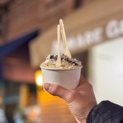 Almare Gelato Italiano - Hazelnut gelato and Oreo cookies gelato