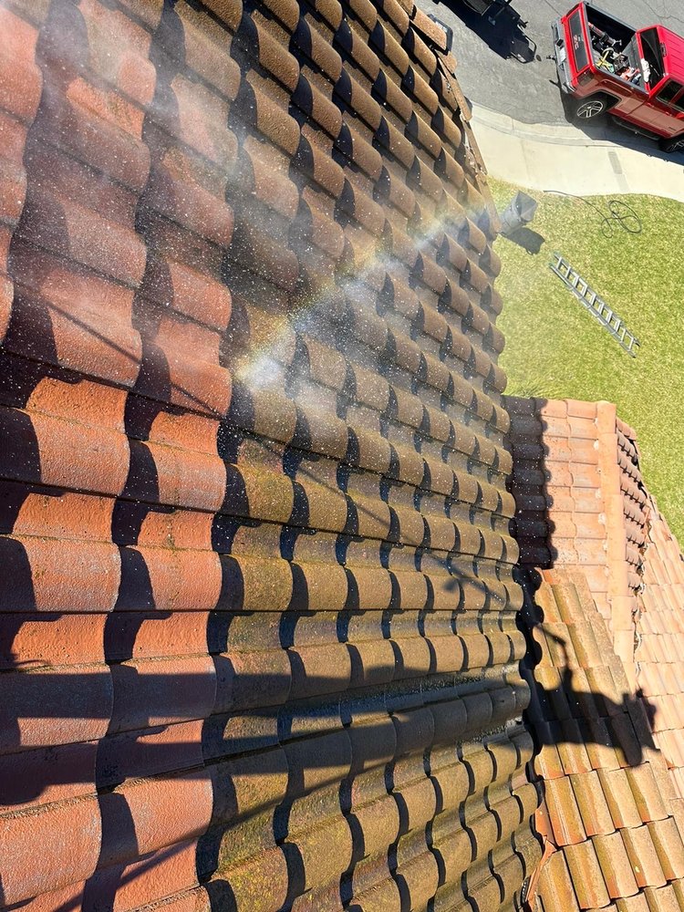 Slide of Aloha Bros Roof Cleaning