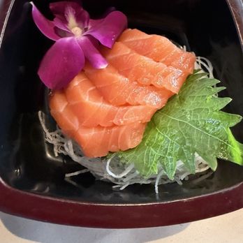 Hungry Belly - Salmon - Japanese Near Me - Dallas, Texas