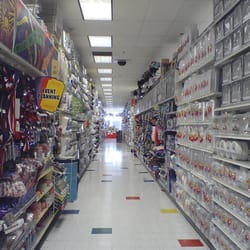 Party City - ^