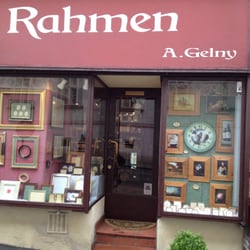 Alexander Gelny - The shopfront.