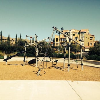 Piazza Sorrento - Playgrounds Near Me - Dublin, California
