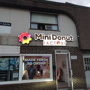Mini Donut Factory - Donuts Near Me - Aurora, Ontario Mini Donut Factory - Donuts Near Me - Aurora, Ontario