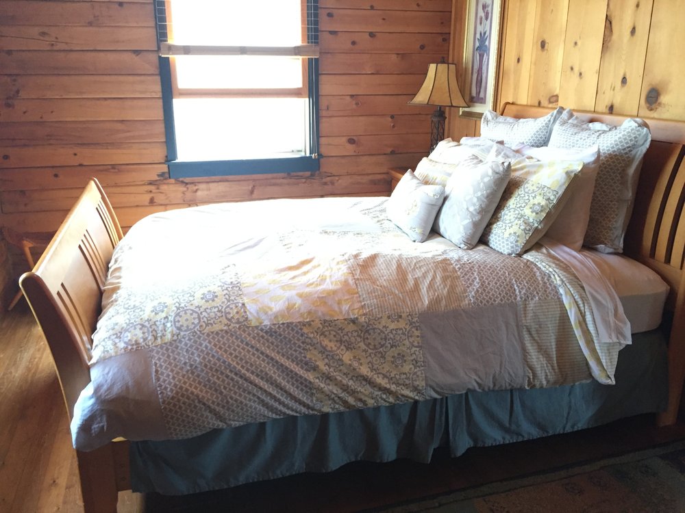 A Hideaway Cabin - equestrian in Rutherfordton, NC