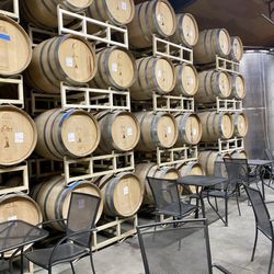 d'Art Wines - Inside
