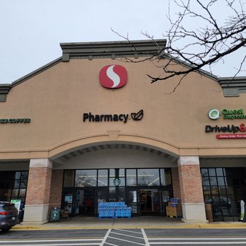 Safeway - the entrance to a pharmacy store - Grocery Near Me - Gambrills, Maryland