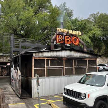 Terry Black's Barbecue - Where the magic happens - Barbeque Near Me - Austin, Texas Terry Black's Barbecue - Where the magic happens - Barbeque Near Me - Austin, Texas