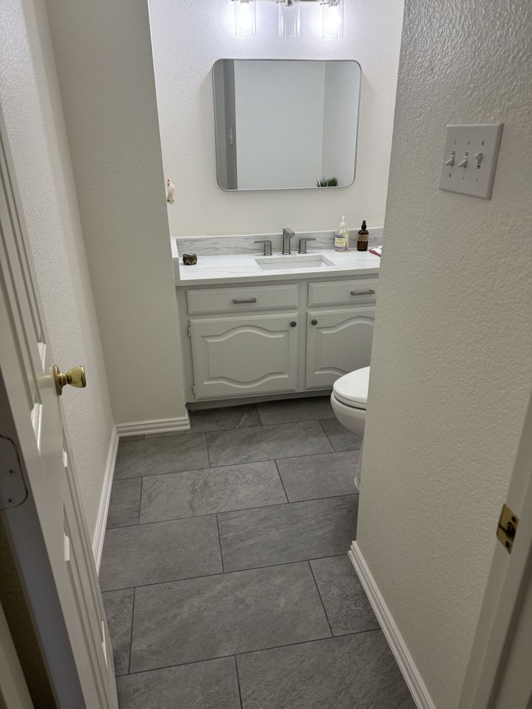 Slide of SH Contractors & Real Estate