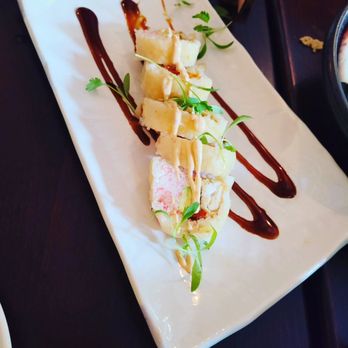 Moon Tree Sushi And Tapas - Shiromi Roll - Sushi Bars Near Me - Seattle, Washington