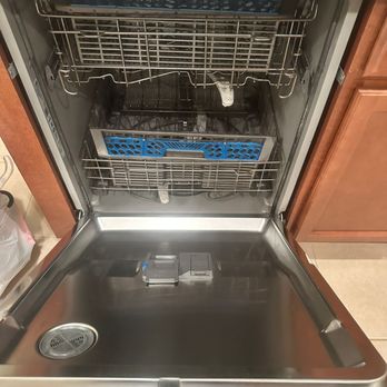 A Complete Cleaning - Home Cleaning Near Me