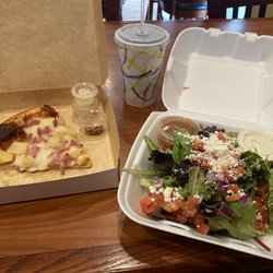 Pizza On Tap - Pizza, salad, soda $7.99
