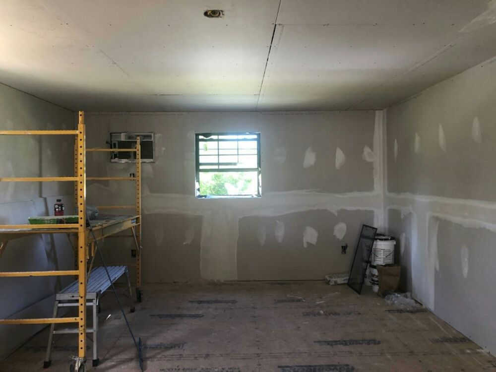 Slide of A&B Contractors