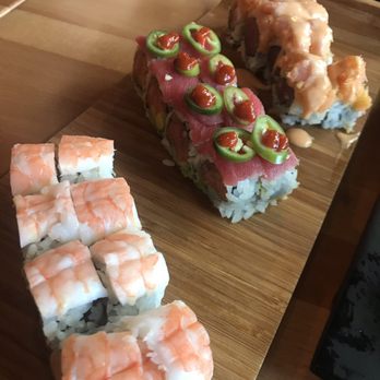 Akino - Sushi Bars Near Me - Elmhurst, New York Akino - Sushi Bars Near Me - Elmhurst, New York