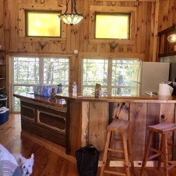 Springwood Hocking Hills Cabins - Looking into the kitchen