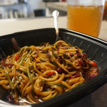 Farm Fresh Fast - Such a great little spot for healthy food in Greenville! Farm fusion lomein and a homemade tea makes for a great lunch! - Fast Food Near Me - Greenville, South Carolina Farm Fresh Fast - Such a great little spot for healthy food in Greenville! Farm fusion lomein and a homemade tea makes for a great lunch! - Fast Food Near Me - Greenville, South Carolina