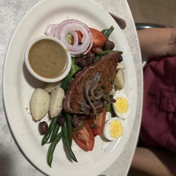 Cafe Provencal - Salad Niçoise ordered medium rare for the tuna - French Near Me - Saint Louis, Missouri Cafe Provencal - Salad Niçoise ordered medium rare for the tuna - French Near Me - Saint Louis, Missouri