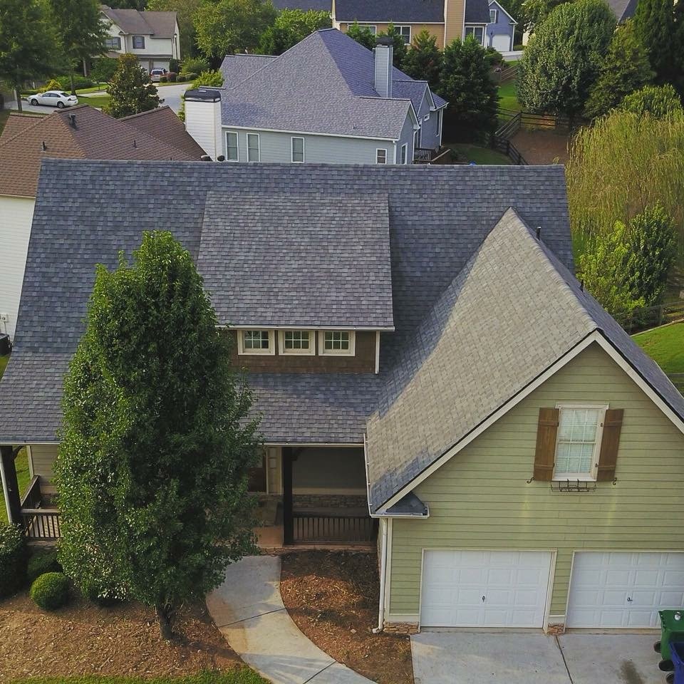 Slide of Curvelo Restorations