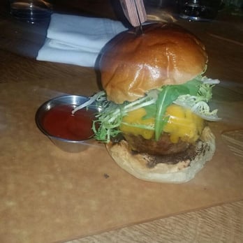 The Warren - Gastropubs Near Me - New York, New York The Warren - Gastropubs Near Me - New York, New York