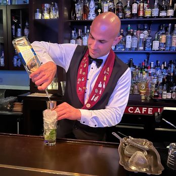 Cafe La Trova - Cocktail Bars Near Me - Miami, Florida