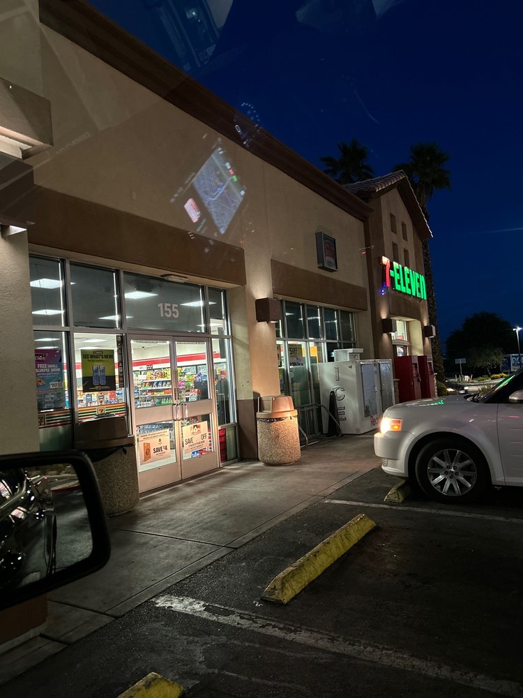 7ELEVEN Updated September 2024 18 Photos & 26 Reviews 7785 N