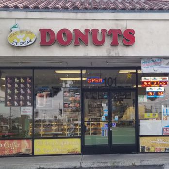 Hole In One Donut Plus - Donuts Near Me - Norwalk, California